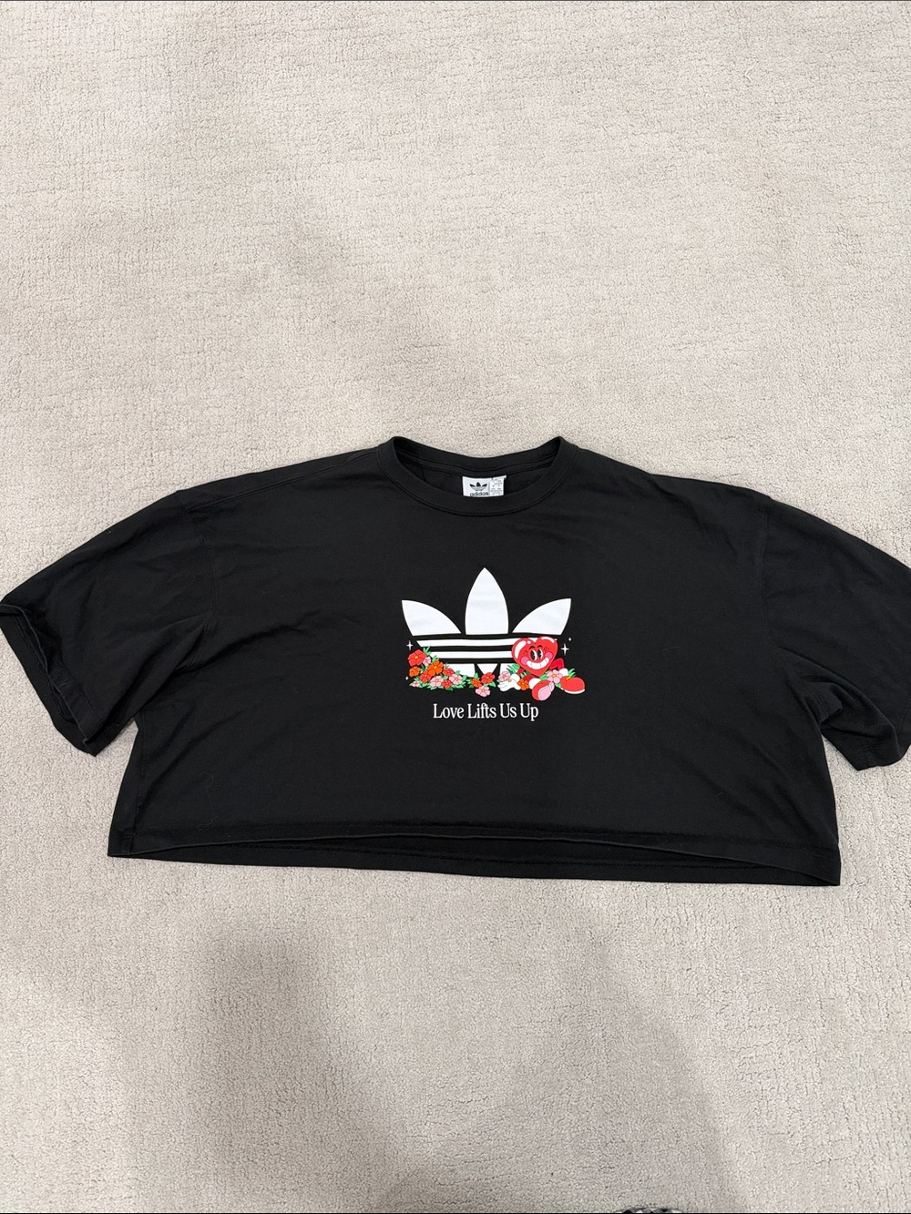 adidas crop tee - Picture 2 of 5